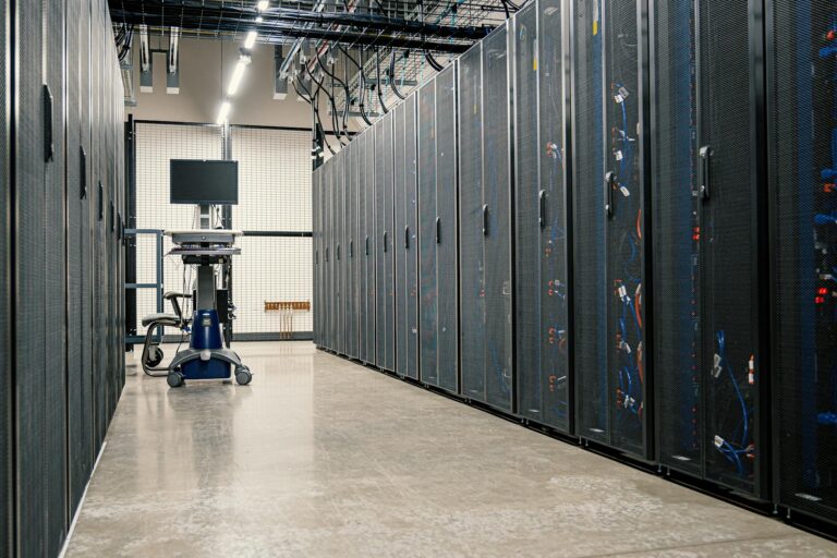 Illustration of Crusoe's Powerful Battery Strategy: The Smartest Data Center Investment Yet